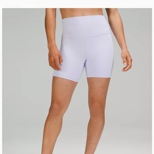 Lulu lemon align 6 inch short size 4